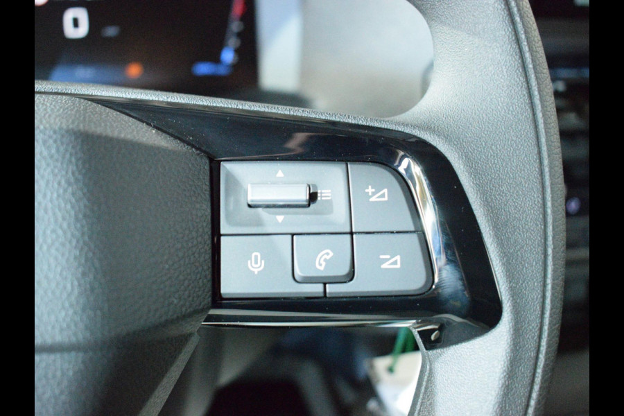 Peugeot Expert L2 2.0 145PK | BETIMMERING | CAMERA + SENSOREN | CARPLAY | NAVIGATIE | TREKHAAK