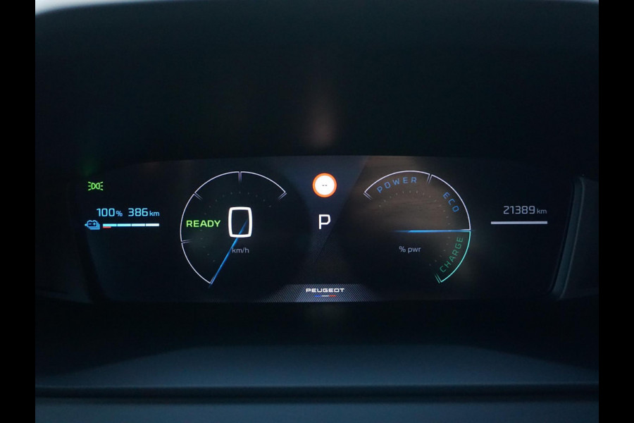 Peugeot e-2008 EV Allure 54 kWh | LONG RANGE | PARKEERSENSOREN MET CAMERA | CRUISE CONTROL | NAVI | CARPLAY