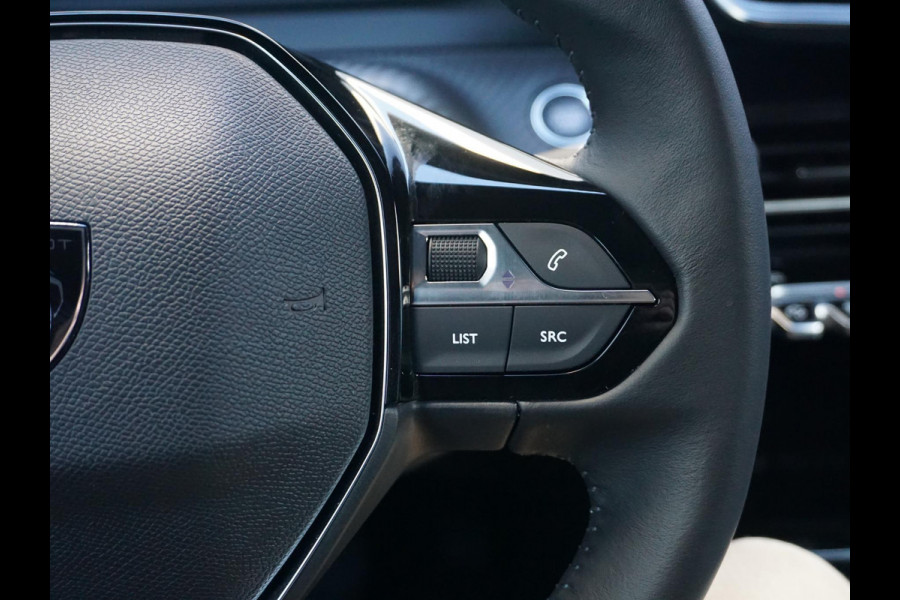 Peugeot e-2008 EV Allure 54 kWh | LONG RANGE | PARKEERSENSOREN MET CAMERA | CRUISE CONTROL | NAVI | CARPLAY