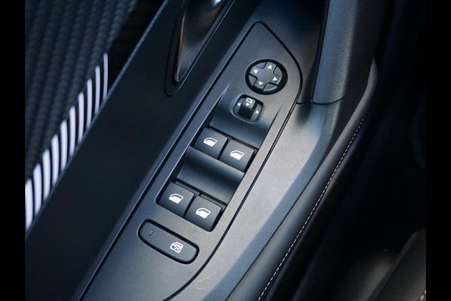 Peugeot e-2008 EV Allure 54 kWh | LONG RANGE | PARKEERSENSOREN MET CAMERA | CRUISE CONTROL | NAVI | CARPLAY
