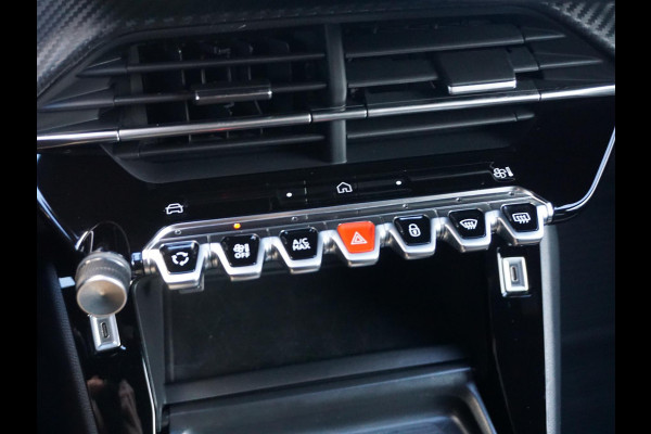 Peugeot e-2008 EV Allure 54 kWh | LONG RANGE | PARKEERSENSOREN MET CAMERA | CRUISE CONTROL | NAVI | CARPLAY