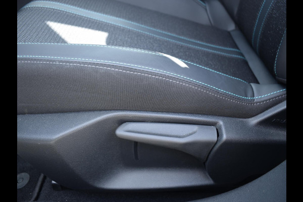 Peugeot 308 SW 1.6 Plug-in Hybrid 180 Allure NAVIGATIE & CARPLAY | ACHTERUITRIJCAMERA MET SENSOREN | E.C.C. |