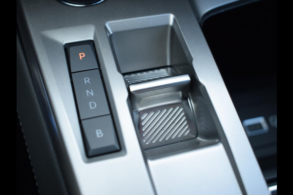 Peugeot 308 SW 1.6 Plug-in Hybrid 180 Allure NAVIGATIE & CARPLAY | ACHTERUITRIJCAMERA MET SENSOREN | E.C.C. |