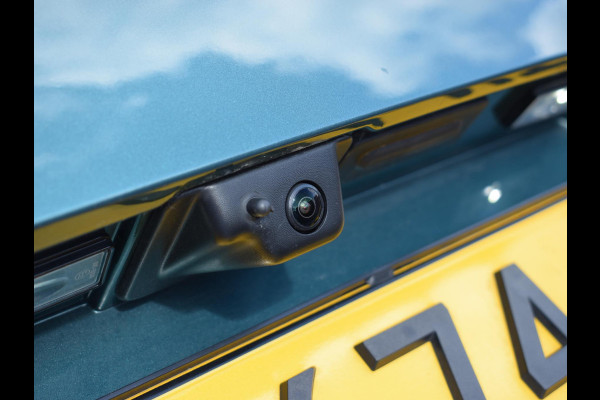 Peugeot 308 SW 1.6 Plug-in Hybrid 180 Allure NAVIGATIE & CARPLAY | ACHTERUITRIJCAMERA MET SENSOREN | E.C.C. |