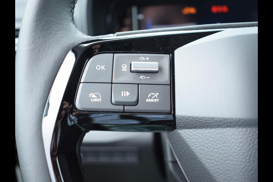 Opel Combo Electric 136 L1 50kWh | 8 JAAR GARANTIE | BETIMMERING | CAMERA + SENSOREN | NAVIGATIE
