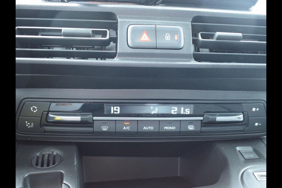 Opel Combo Electric 136 L1 50kWh | 8 JAAR GARANTIE | BETIMMERING | CAMERA + SENSOREN | NAVIGATIE