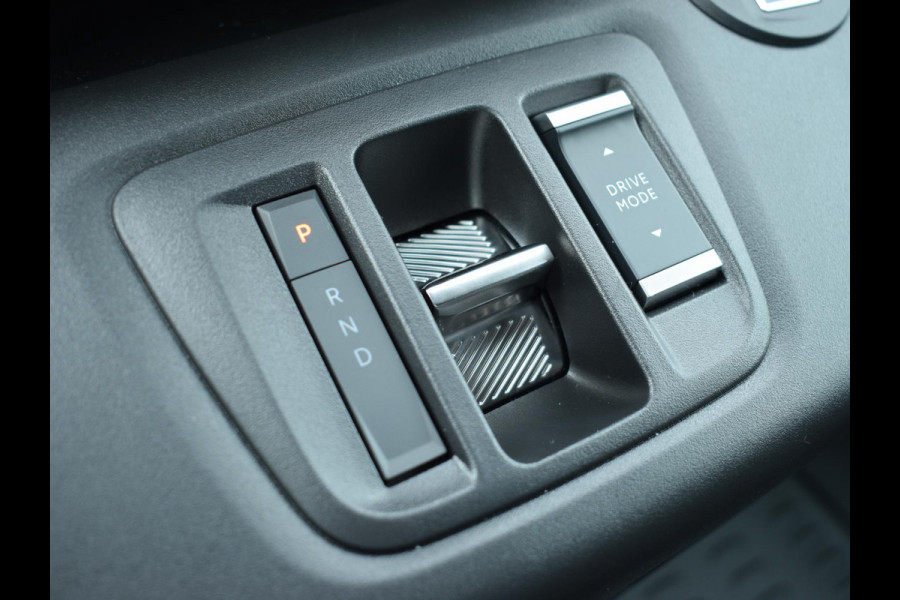 Opel Combo Electric 136 L1 50kWh | 8 JAAR GARANTIE | BETIMMERING | CAMERA + SENSOREN | NAVIGATIE