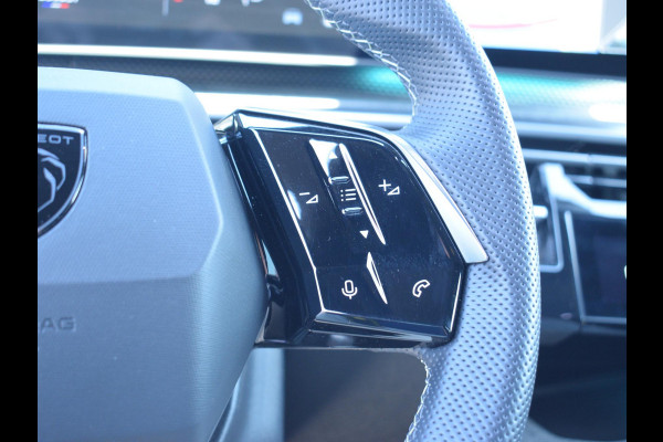 Peugeot 3008 1.2 Hybrid 136 GT ADAPTIEVE CRUISECONTROL | NAVI & CARPLAY | ACHTERUITRIJCAMERA MET SENSOREN | E.C.C. |