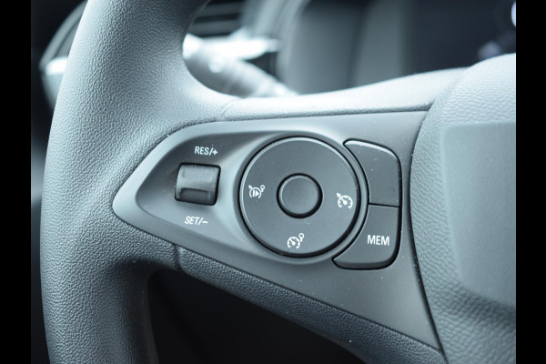 Opel Corsa Electric 50 kWh 3 FASE | CARPLAY | ACHTERUITRIJCAMERA MET SENSOREN | E.C.C. |