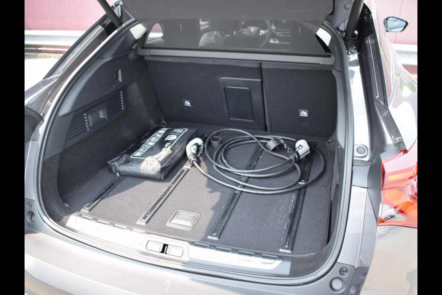 Citroën C5 X 1.6 Plug-in Hybrid 225 Hypnos LEREN BEKLEDING | SCHUIF- KANTELDAK | ACHTERUITRIJCAMERA MET SENSOREN | E.C.C. | NAVI + CARPLAY |