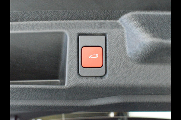 Opel Grandland 1.2 Turbo Hybrid GS SCHUIFKANTALDAK | NAVIGATIE | 360 CAMERA MET SENSOREN | CARPLAY | WINTERPAKKET |