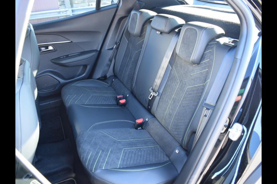 Peugeot 2008 1.2 Hybrid 136 GT | ADAPTIVE CTUISE CONTROL | STOELMASSAGE + VERWARMING | CAMERA V + A | UIT VOORRAAD LEVERBAAR