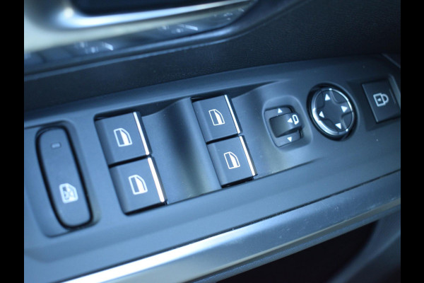Peugeot 3008 1.2 Hybrid 136 GT 360° CAMERA | ELEKTRISCHE ACHTERKLEP | ALCANTARA | NAVI & CARPLAY |