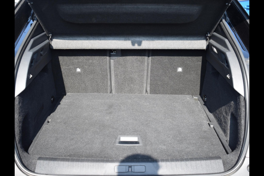 Peugeot 3008 1.2 Hybrid 136 GT 360° CAMERA | ELEKTRISCHE ACHTERKLEP | ALCANTARA | NAVI & CARPLAY |