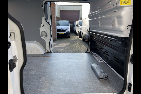 Renault Trafic 2.0 dCi 120pk E6 Comfort BPM Vrij! Lease €264 p/m, Airco, Trekhaak, 2x Schuifdeur, PDC, Cruise controle, , Onderhoudshistorie aanwezig
