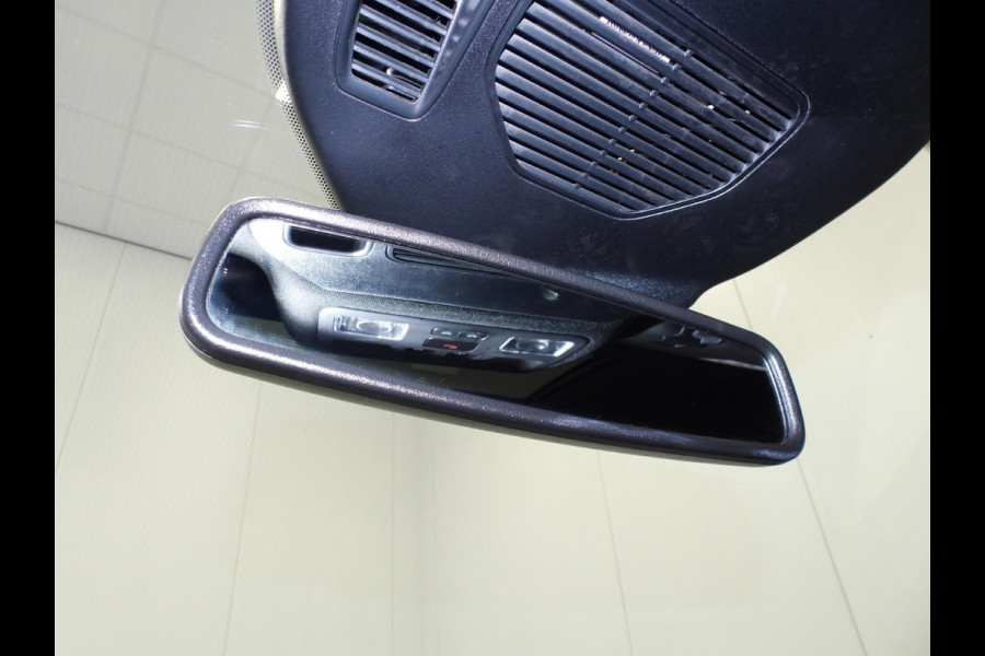 Ford Kuga 2.5 PHEV Plug-In ST-Line TREKHAAK/SCHUIFDAK/WINTERPACK/18"LMV!