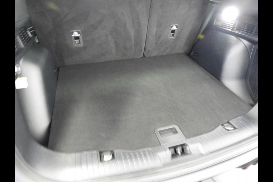 Ford Kuga 2.5 PHEV Plug-In ST-Line TREKHAAK/SCHUIFDAK/WINTERPACK/18"LMV!