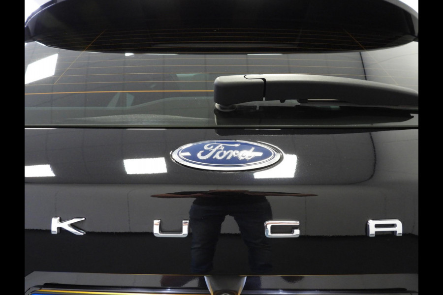 Ford Kuga 2.5 PHEV Plug-In ST-Line TREKHAAK/SCHUIFDAK/WINTERPACK/18"LMV!