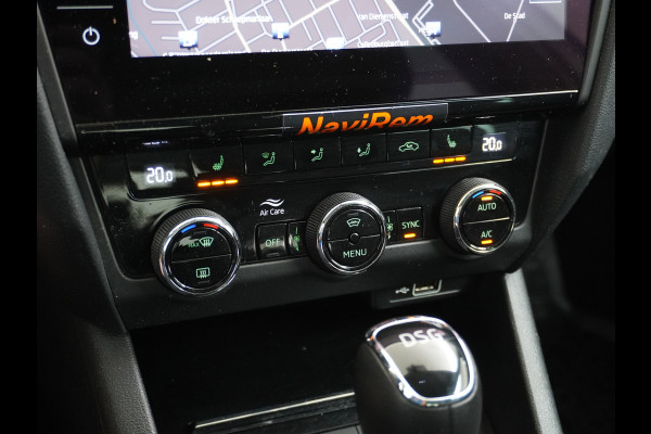 Škoda Octavia Combi 1.5T-150PK AUT-7 Navi Apple Carplay Android 17" Ecc Stoelverwarming Voorruitverwarming DAB PDC Business Edition Plus Keyless Regen-Lichtsensor Bluetooth Led Wifi Greentech 1500kg trekgewicht EURO6