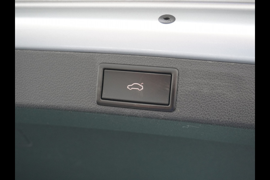 Škoda Octavia Combi 1.5T-150PK AUT-7 Navi Apple Carplay Android 17" Ecc Stoelverwarming Voorruitverwarming DAB PDC Business Edition Plus Keyless Regen-Lichtsensor Bluetooth Led Wifi Greentech 1500kg trekgewicht EURO6