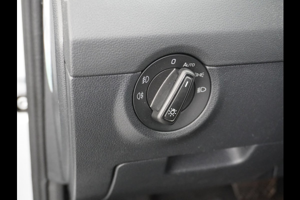Škoda Octavia Combi 1.5T-150PK AUT-7 Navi Apple Carplay Android 17" Ecc Stoelverwarming Voorruitverwarming DAB PDC Business Edition Plus Keyless Regen-Lichtsensor Bluetooth Led Wifi Greentech 1500kg trekgewicht EURO6