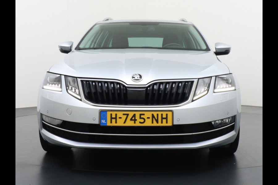Škoda Octavia Combi 1.5T-150PK AUT-7 Navi Apple Carplay Android 17" Ecc Stoelverwarming Voorruitverwarming DAB PDC Business Edition Plus Keyless Regen-Lichtsensor Bluetooth Led Wifi Greentech 1500kg trekgewicht EURO6