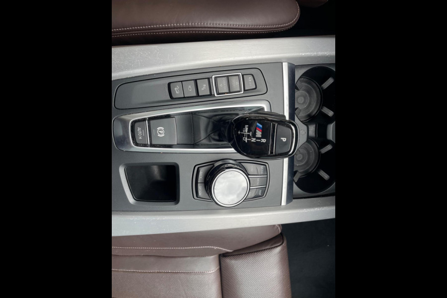 BMW X5 M50d Adaptief Cruise C, B&O,Dealer prijs exclusief BPM €28000