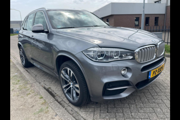 BMW X5 M50d Adaptief Cruise C, B&O,Dealer prijs exclusief BPM €28000