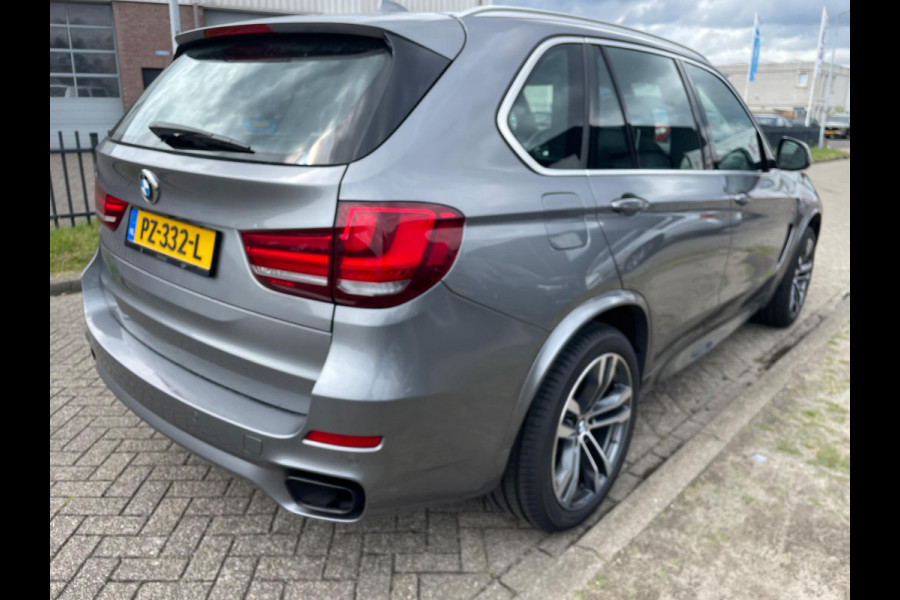 BMW X5 M50d Adaptief Cruise C, B&O,Dealer prijs exclusief BPM €28000