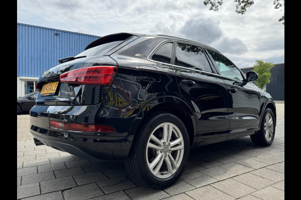 Audi Q3 1.4 TFSI CoD Sport Pro Line - Navigatie I Sport pakket I Airco I PDC I Xenon I Dealer onderhouden