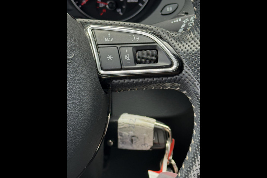 Audi Q3 1.4 TFSI CoD Sport Pro Line - Navigatie I Sport pakket I Airco I PDC I Xenon I Dealer onderhouden