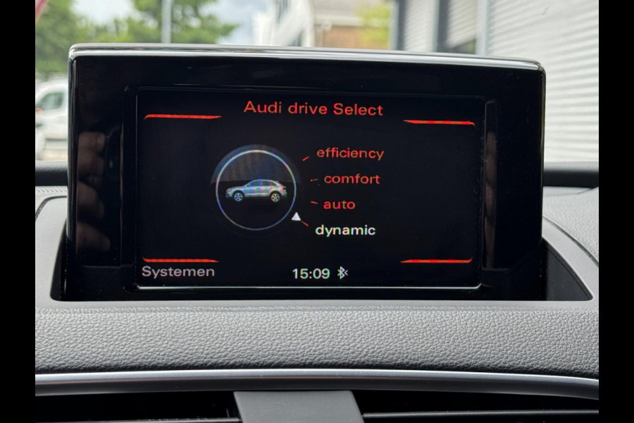 Audi Q3 1.4 TFSI CoD Sport Pro Line - Navigatie I Sport pakket I Airco I PDC I Xenon I Dealer onderhouden