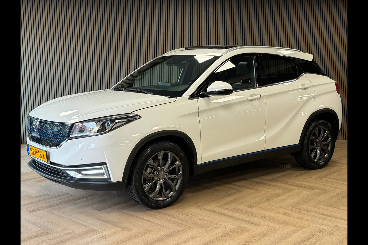 Seres 3 52kWh AUT. PANORAMADAK CAMERA 360° KEYLESS NAVIGATIE DRIVING ASSISTANCE LEDER AIRCO PDC USB LANE ASSIST Seres 3 52kWh AUT. PANORAMADAK CAMERA 360° KEYLESS NAVIGATIE DRIVING ASSISTANCE LEDER AIRCO PDC USB LANE ASSIST