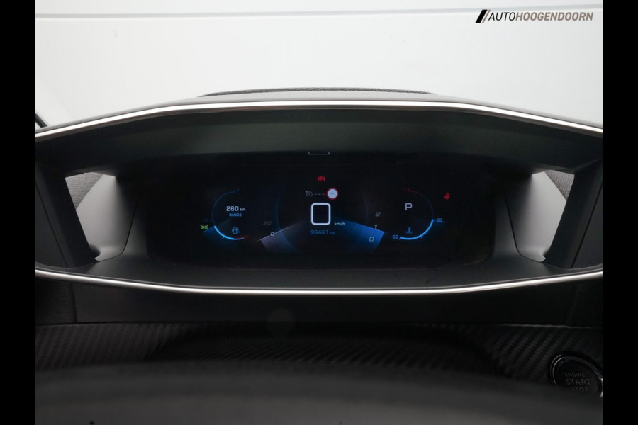 Peugeot 208 1.2 PureTech Allure (APPLE CARPLAY,LED,DIGITAAL DISPLAY,GROOT NAVI,SPORTSTOELEN,CAMERA,CLIMATE,CRUISE,LM-VELGEN)