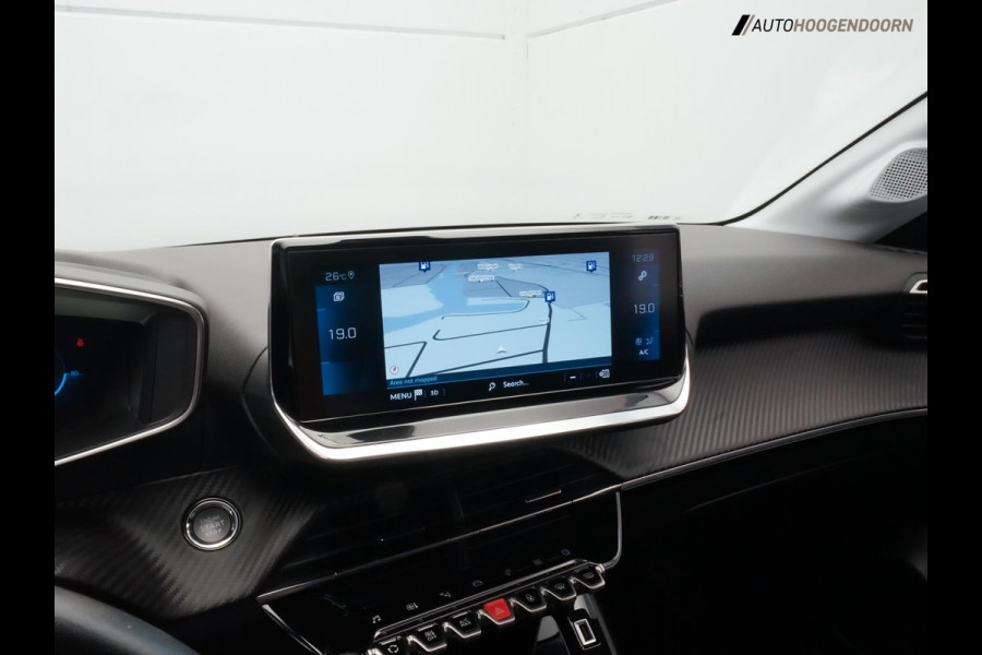 Peugeot 208 1.2 PureTech Allure (APPLE CARPLAY,LED,DIGITAAL DISPLAY,GROOT NAVI,SPORTSTOELEN,CAMERA,CLIMATE,CRUISE,LM-VELGEN)