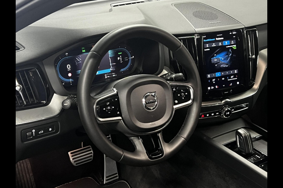Volvo XC60 2.0 T6 Plug-in hybrid AWD R-Design Trekhaak | Open dak | Harman/Kardon | Adapt. Cruise c. | Stoel-/Stuurverwarming