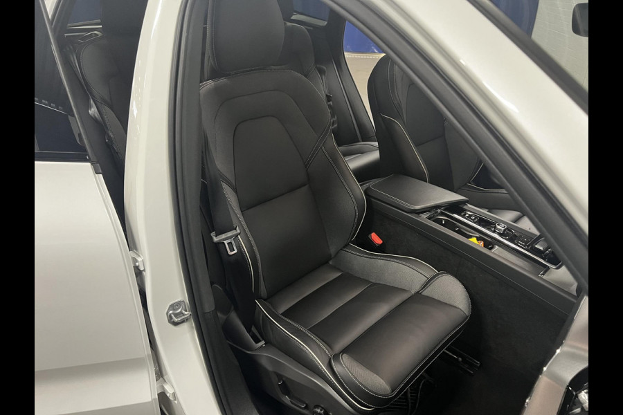 Volvo XC60 2.0 T6 Plug-in hybrid AWD R-Design Trekhaak | Open dak | Harman/Kardon | Adapt. Cruise c. | Stoel-/Stuurverwarming