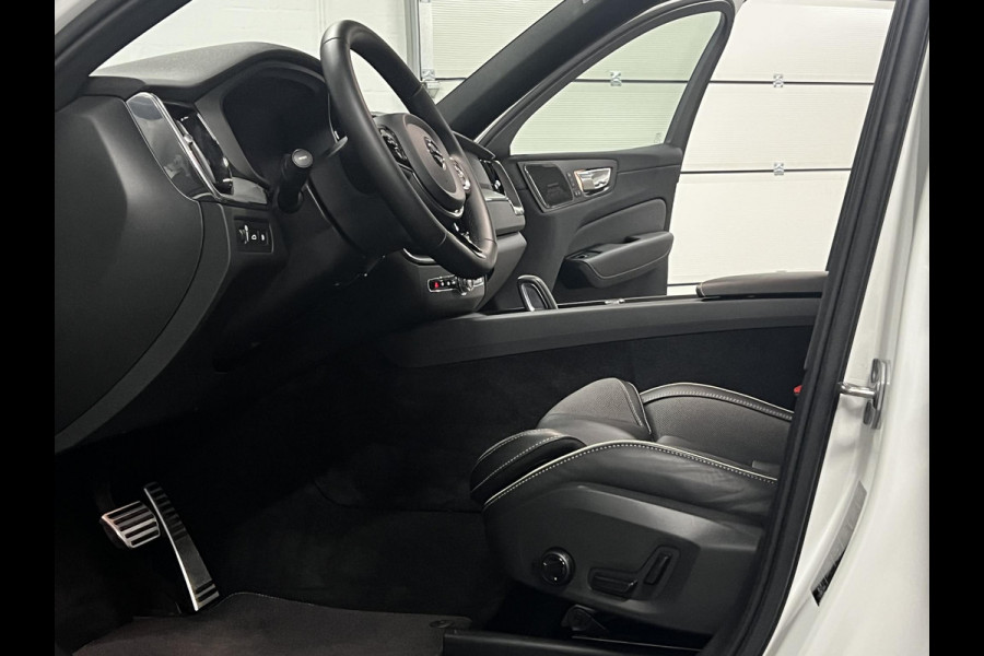 Volvo XC60 2.0 T6 Plug-in hybrid AWD R-Design Trekhaak | Open dak | Harman/Kardon | Adapt. Cruise c. | Stoel-/Stuurverwarming