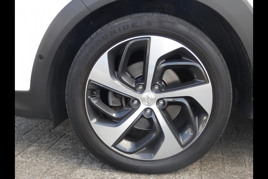 Hyundai Tucson 1.6 T-GDi Premium 4WD | NAVIGATIE | ACHTERUITRIJCAMERA |