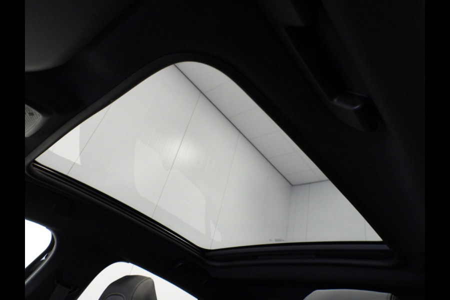 Peugeot e-208 EV GT 350 50 kWh NAVI/PANODAK/CAMERA/LED/17"LMV!