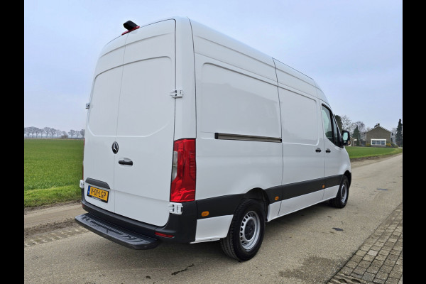 Mercedes-Benz Sprinter 317 1.9 CDI L2 H2 RWD - 170 Pk - Euro 6 - AUTOMAAT - MBUX - ParkeerCamera - StoelVerwarming