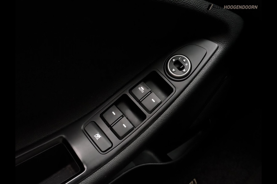 Hyundai i20 1.0 T-GDI Comfort (APPLE CARPLAY,NAVIGATIE,CAMERA,PARKEERSENSOREN,STUUR-STOELVERWARMING,CLIMATE,CRUISE,TOPCONDITIE)