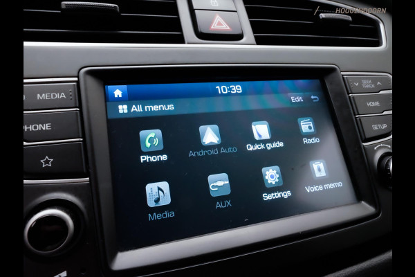 Hyundai i20 1.0 T-GDI Comfort (APPLE CARPLAY,NAVIGATIE,CAMERA,PARKEERSENSOREN,STUUR-STOELVERWARMING,CLIMATE,CRUISE,TOPCONDITIE)