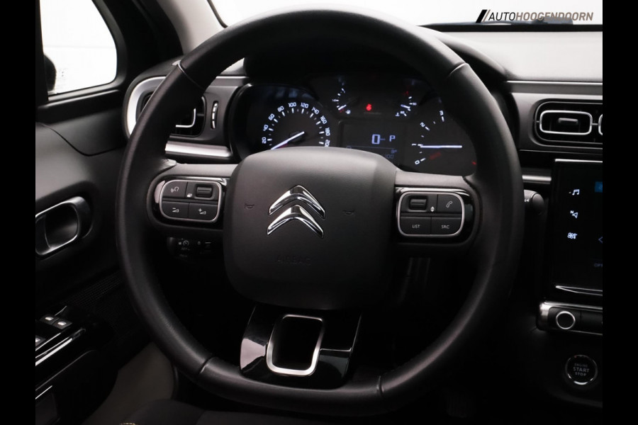 Citroën C3 1.2 PureTech Shine (AUTOMAAT,APPLE CARPLAY,NAVIGATIE,PANORAMA,KEYLESS,CLIMATE,CRUISE,TREKHAAK,TOPCONDITIE)
