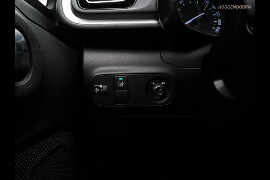 Citroën C3 1.2 PureTech Shine (AUTOMAAT,APPLE CARPLAY,NAVIGATIE,PANORAMA,KEYLESS,CLIMATE,CRUISE,TREKHAAK,TOPCONDITIE)