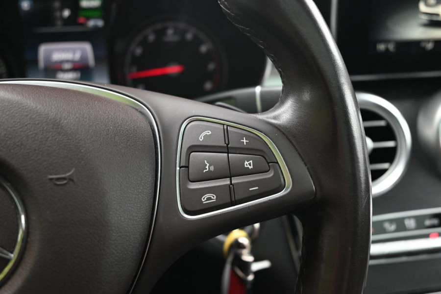Mercedes-Benz GLC 350e 4MATIC AMG Line Trekhaak LED Cruise 360" camera