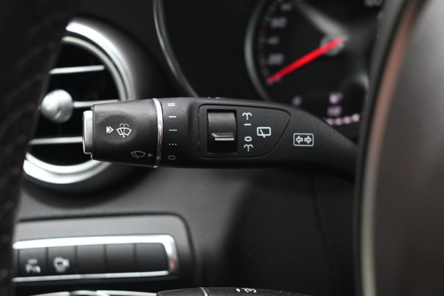 Mercedes-Benz GLC 350e 4MATIC AMG Line Trekhaak LED Cruise 360" camera