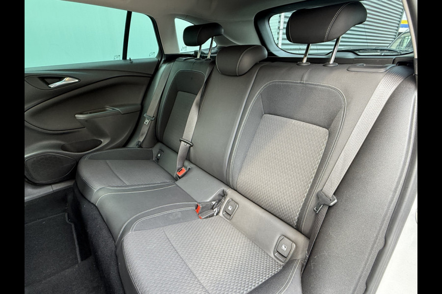 Opel Astra Sports Tourer BWJ 2018 | 1.4 150PK Innovation | CLIMA | CRUISE | TREKHAAK | NAVI | PDC | LED |