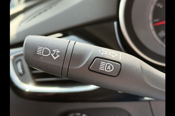 Opel Astra Sports Tourer BWJ 2018 | 1.4 150PK Innovation | CLIMA | CRUISE | TREKHAAK | NAVI | PDC | LED |