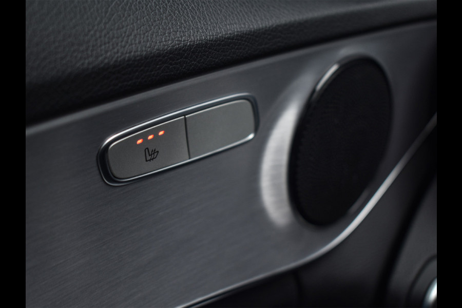 Mercedes-Benz C-Klasse Estate 180 SPORT EDITION | NL-AUTO | AMG-LINE | PANORAMADAK | LEDREN SPORTSTOELEN | FULL-LED | CAMERA | STOELVERWARMING | BLIS |